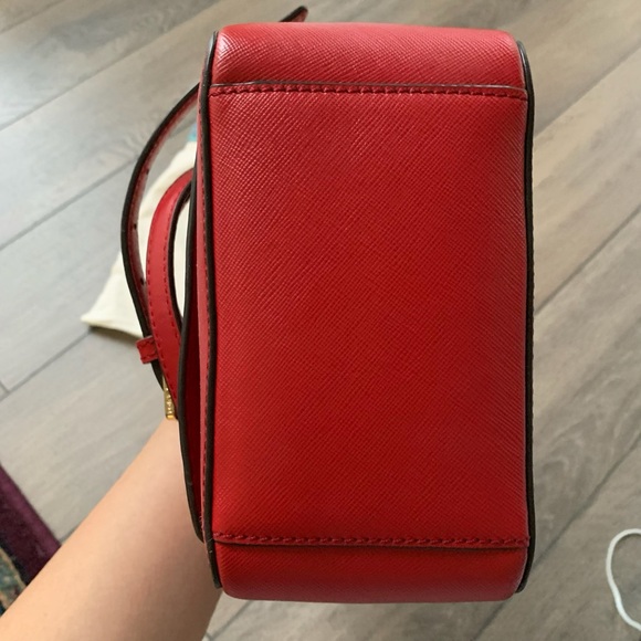 ❌SOLD❌ Tory Burch Mini Crossbody Flap Bag - Picture 8 of 9